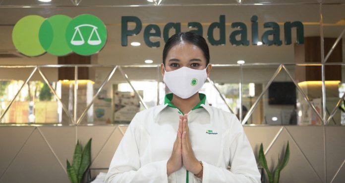 Kepala Departemen Komunikasi PT Pegadaian (Persero) Basuki Tri Andayani mengatakan bahwa pihaknya sering menerima laporan masyarakat tentang lelang mobil, emas, barang elektronik, maupun barang berharga lainnya