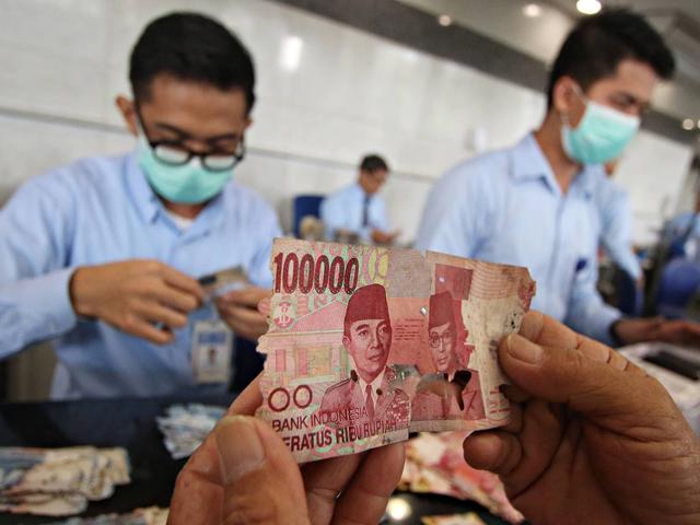 Bank Indonesia (BI) kembali membuka layanan uang rupiah kepada masyarakat mulai 8 Oktober 2021 di kantor pusat dan 42 kantor perwakilan BI di seluruh Indonesia.