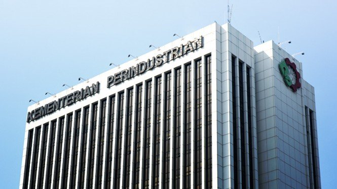 5fb10565b9a27-kementerian-perindustrian-republik-indonesia-kemenperin-ri_665_374