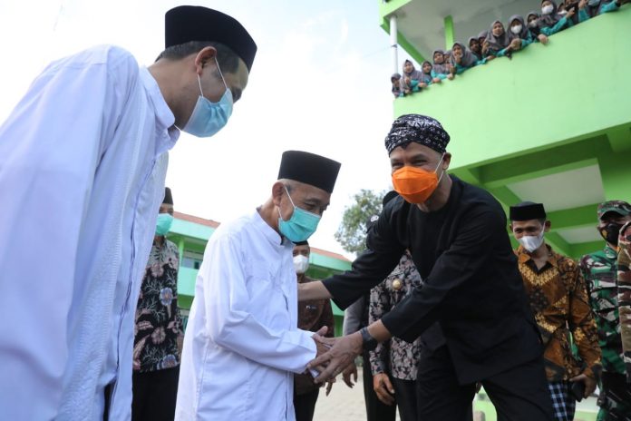 Kunjungi-Kiai-Cilacap6