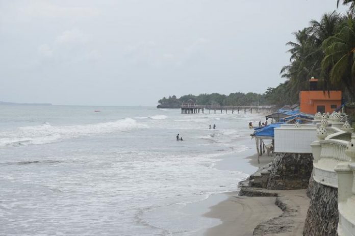 pantai anyer dijamin aman untuk berlibur lebaran