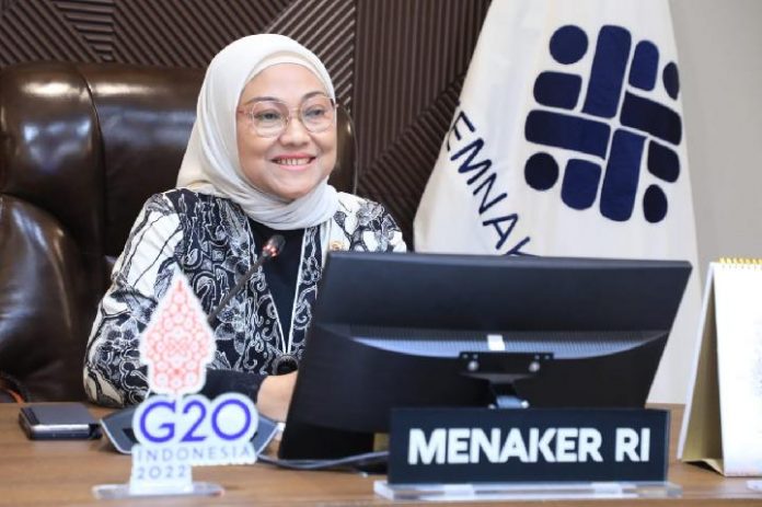 menaker imbau pekerja tak kembali ke jakarta saat puncak arus balik