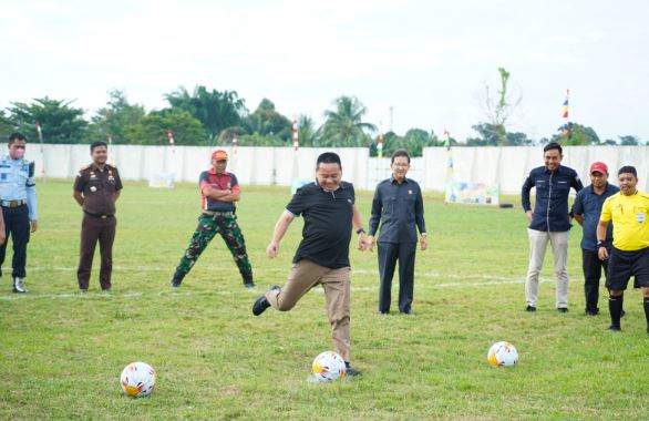 Liga Santri Kasat TNI AD Tahun 2022 Wilayah Kodim 0404 Muara Enim Resmi Dibuka liga-santri-kasat-tni-ad-tahun-2022-wilayah-kodim-0404-muara-enim-resmi-dibuka