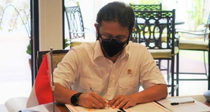 Menkes-Budi-Isolasi-Mandiri