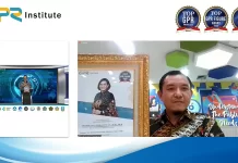 Sri Mulyani Menerima Anugerah Top GPR Figure Award 2023