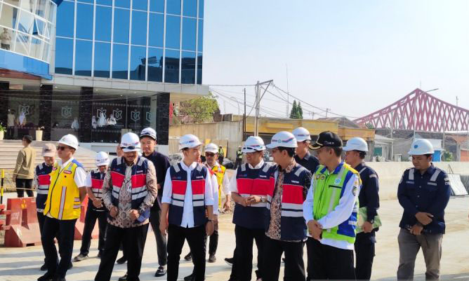 5185_ELSHINTADOTCOM_20241102_1000051802