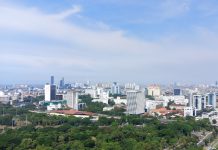 Cuaca Jakarta Hari Ini 11 Desember: Didominasi Berawan, Hujan Ringan di Selatan dan Timur