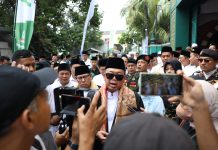 Peringati Hari Santri Nasional 2025, Menteri Nusron: Jadi Generasi yang Menyejahterakan Rakyat Indonesia