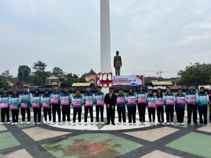 upacara-hari-sumpah-pemuda
