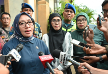 Menteri PPPA Arifah Fauzi Tinjau SMAN 72 Jakarta, Pastikan Lingkungan Aman dan Nyaman Pasca Ledakan