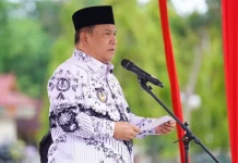 Hari Guru Nasional 2025: Plt Gubernur Riau Tekankan Peran Guru sebagai Pondasi Kemajuan Bangsa
