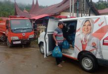 Ambulans Nevi Zuairina Hadir Optimalkan Evakuasi dan Bantuan Warga Terdampak Bencana