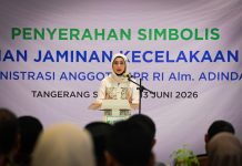 Desy Ratnasari Serahkan Santunan JKK untuk Ahli Waris Staf DPR RI Korban Kecelakaan Tol Pasuruan-Probolinggo