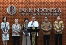 Mensesneg Prasetyo Hadi Sampaikan Pemerintah Terima Pengunduran Diri Perry Warjiyo