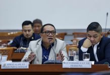 DPR Dukung Penyaluran Bansos PKH dan BPNT Lewat Koperasi Desa Merah Putih, Ini Syaratnya