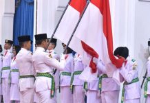 Dedi Mulyadi Kukuhkan 51 Paskibraka Jawa Barat 2026, Tekankan Kehormatan dan Nasionalisme