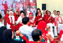 Semarak HUT ke-81 RI, Lansia PSTW Budi Mulia 4 Antusias Ikuti Lomba Bersama MPP