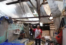 Maruarar Sirait Tinjau Rumah Warga Petamburan, Temukan Hunian Tak Layak di Pusat Jakarta