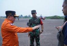 Gubernur Al Haris Bersama Danrem 042/Gapu Patroli Udara Tinjau Karhutla di Tanjab Timur