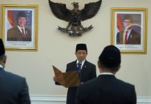 Lantik Pejabat Eselon II Ditjen Pesantren, Menag: Perhatikan Masa Depan Santri dan 42 Ribu Pesantren