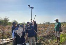 Tim Ekspedisi Patriot IPB Pasang Alat Pemantau Cuaca, Dorong Pertanian Cerdas Iklim di Merauke