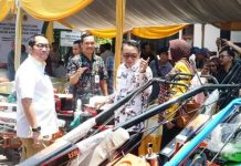 Firman Soebagyo Salurkan Alsintan untuk Petani Pati