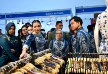 Dukung UMKM Muda, Wapres Gibran dan Selvi Ananda Borong Produk Kriya di INACRAFT 2026